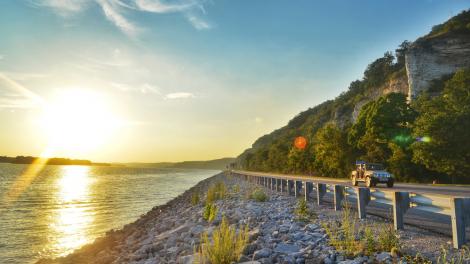 Cruising along the Mississippi River on the Great River Road in Illinois Cruising along the Mississippi River on the Great River Road in Illinois