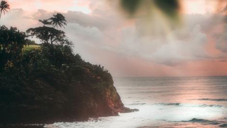 Cliffs on the coast of Hawaii Cliffs on the coast of Hawaii