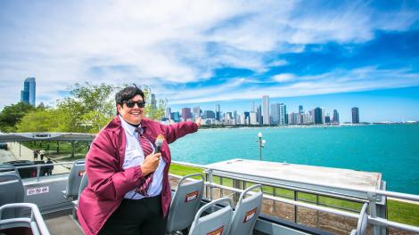 Knowledgeable guides lead the way on a Big Bus Tour