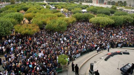 Um festival de música ao ar livre em Golden Gate Park em San Francisco, Califórnia Um festival de música ao ar livre em Golden Gate Park em San Francisco, Califórnia