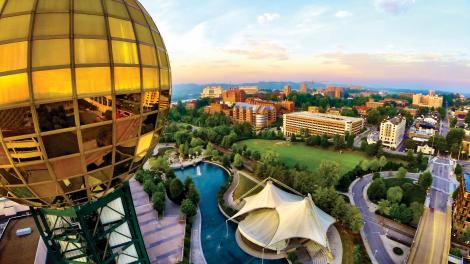 Vista aérea del Sunsphere at World's Fair Park
