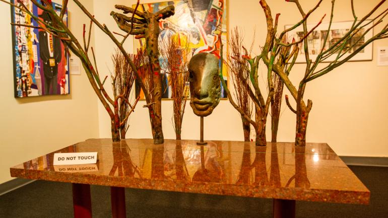 메이컨의 터브먼 흑인 박물관에 전시된 조지아 주 현지 예술가들의 작품