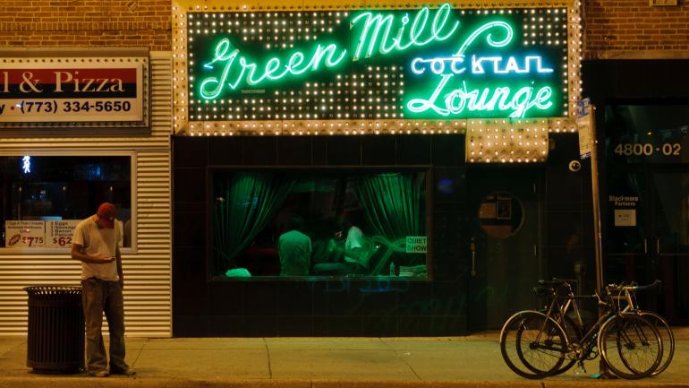 O Green Mill Jazz Club, ponto tradicional de Chicago para jazz desde a década de 1920