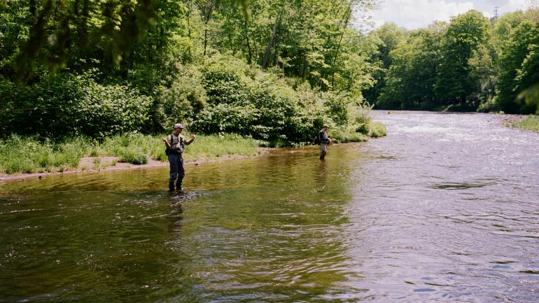 Les Catskills dans l’État de New York sont connues pour être le berceau de la pêche à la mouche.