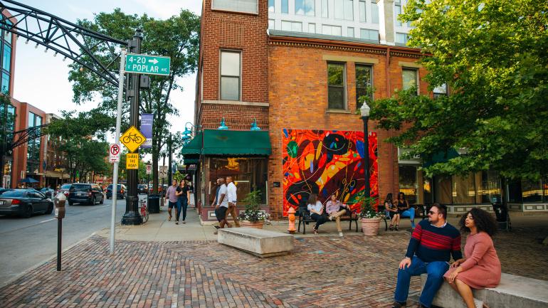 Enjoying public art and trendy vibes in the Short North Arts District of Columbus, Ohio