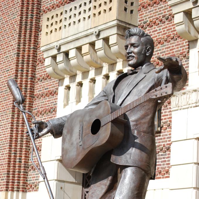 An Elvis statue commemorates The King’s days on a radio show broadcasted from Shreveport Municipal Auditorium