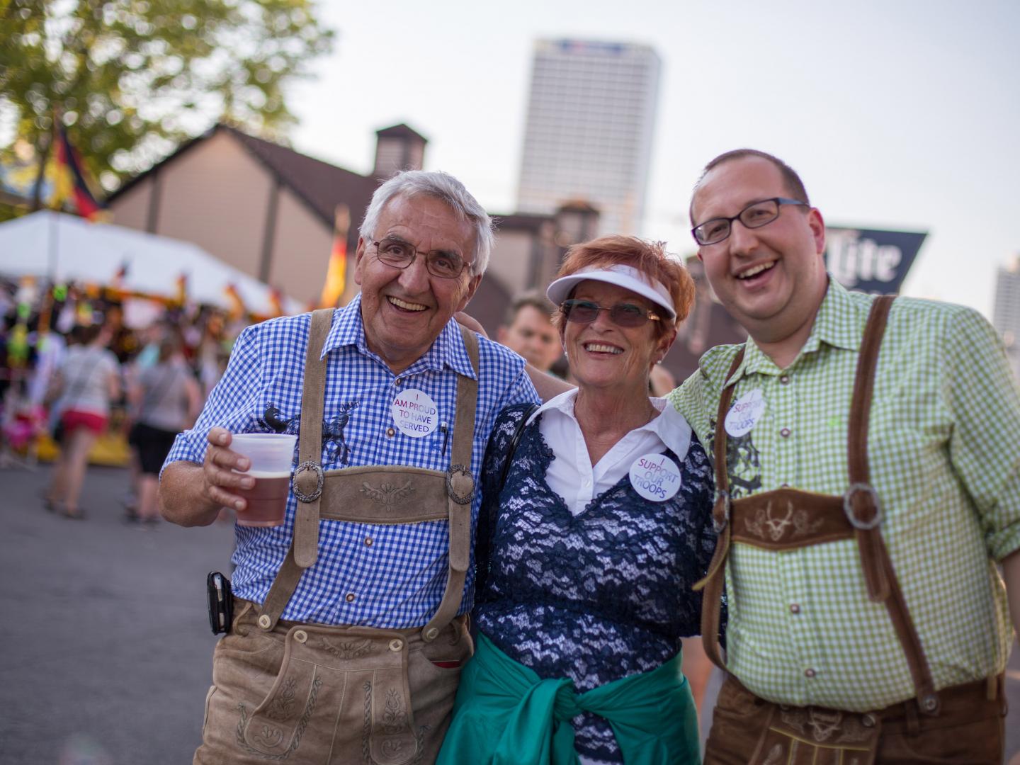 Dégustation de bière au German Fest