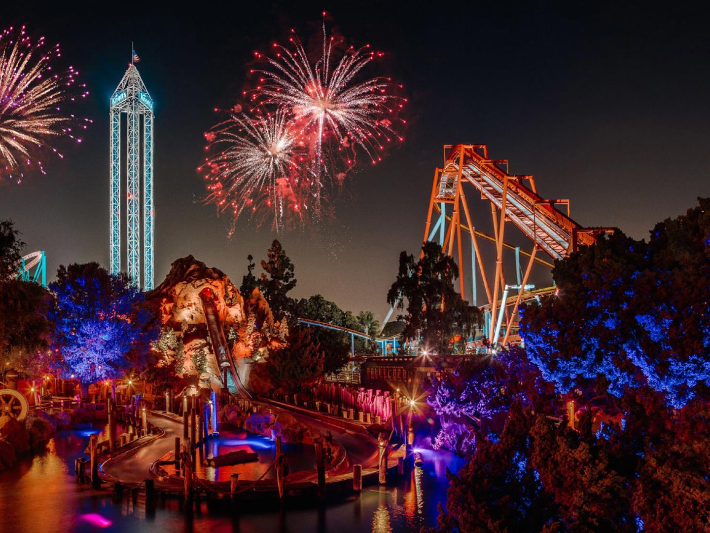 Knott’s Berry Farm’s 4th of July fireworks