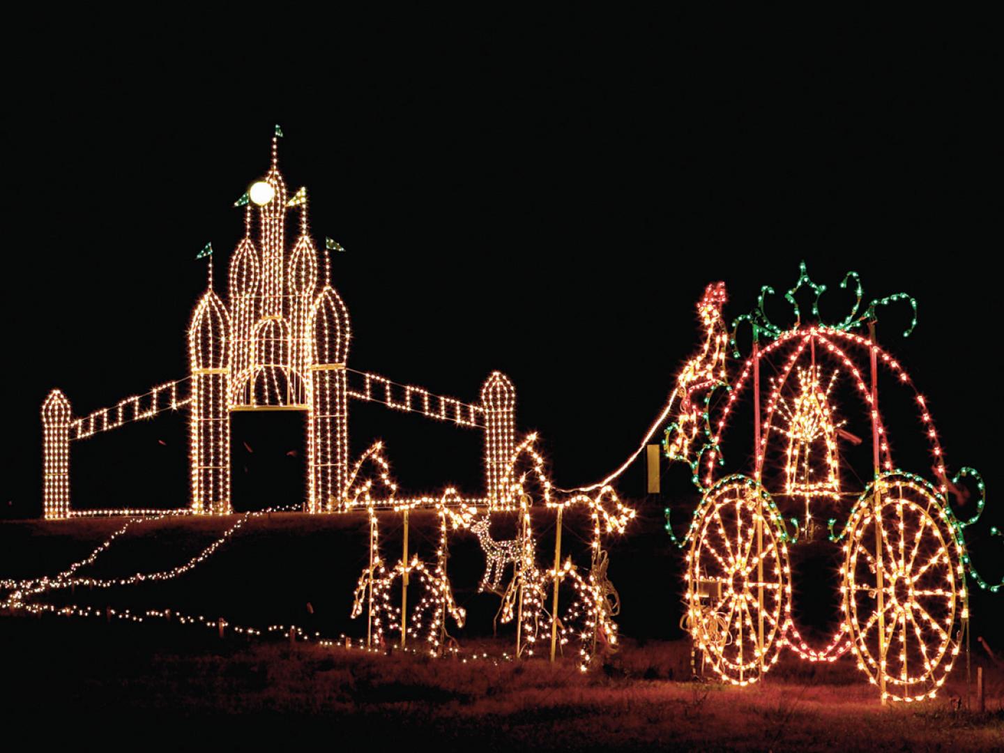 Una de las exhibiciones durante la muestra Galaxy of Lights en el Huntsville Botanical Garden