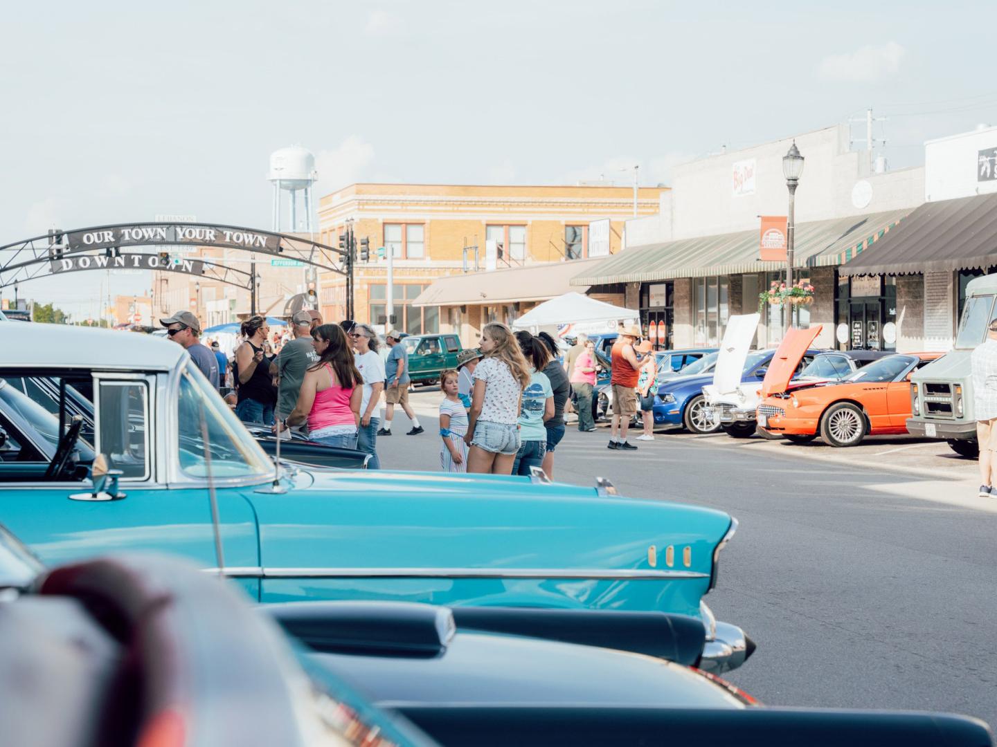 Downtown Cruise-In in Lebanon, Missouri