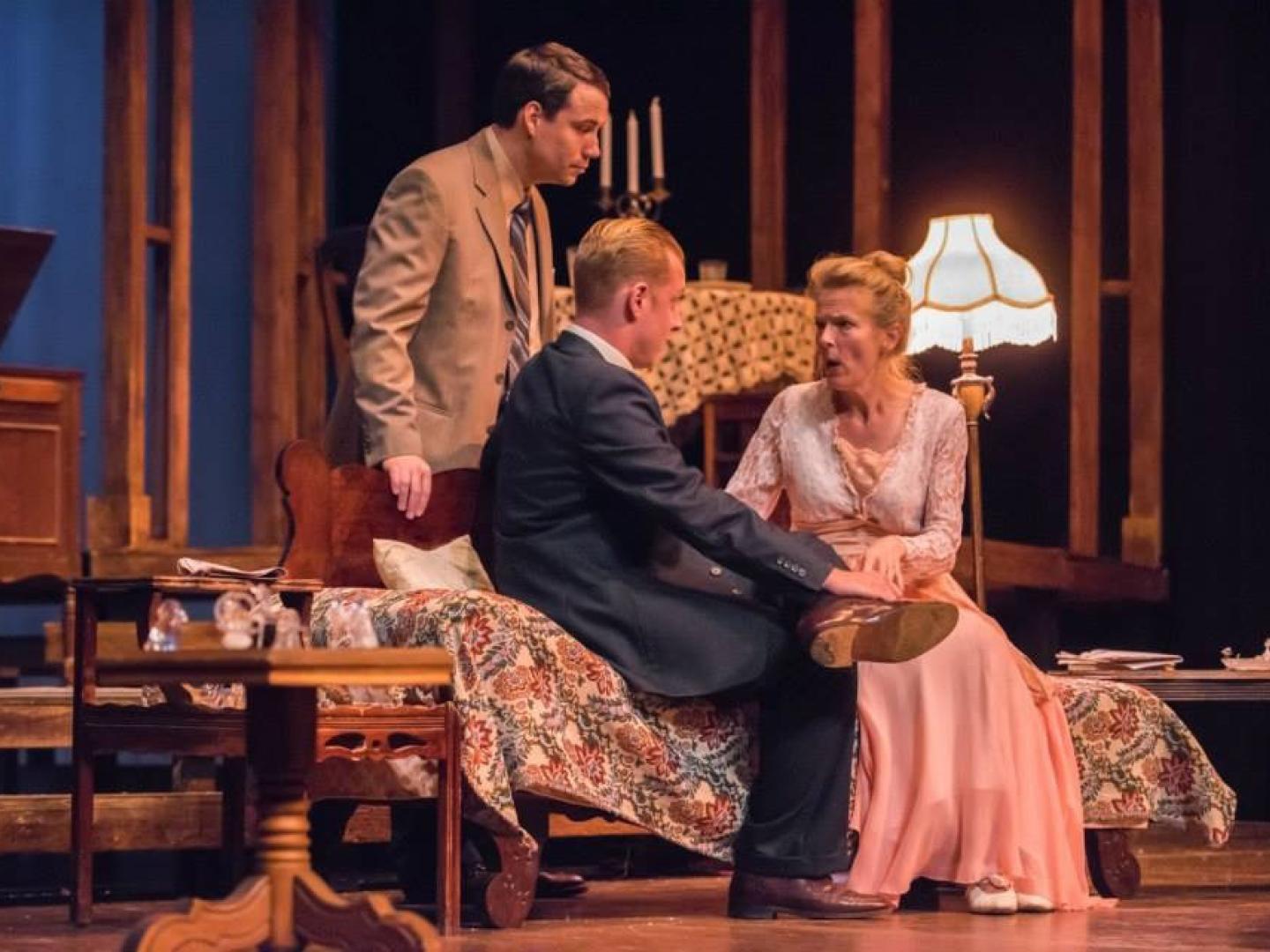 Una presentación de una obra de Tennessee Williams durante el tributo anual a Tennessee Williams en Columbus, Mississippi