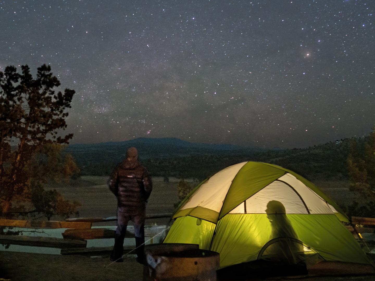 Camping under the stars at Prineville State Park near Prineville, Oregon