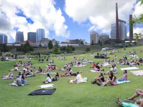 Gemütliche Stunden im Railroad Park Gemütliche Stunden im Railroad Park
