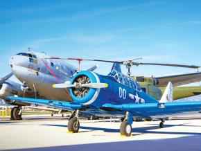 Avion de la Seconde Guerre mondiale exposé au World War II Aviation Museum Avion de la Seconde Guerre mondiale exposé au World War II Aviation Museum