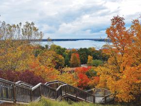 Brilliant fall colors along Mt. Pisgah in Holland, Michigan