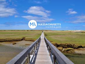 Imagen del Sandwich Boardwalk con el logotipo de Visit Massachusetts Imagen del Sandwich Boardwalk con el logotipo de Visit Massachusetts