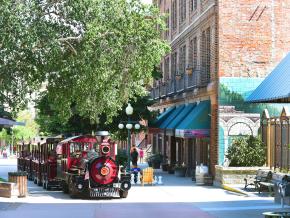 ラスト・チャンス・ツアー・トレインで観光名所巡り ラスト・チャンス・ツアー・トレインで観光名所巡り