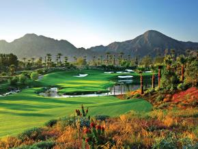 Stunning views from the Indian Wells Golf Resort’s Celebrity Course Stunning views from the Indian Wells Golf Resort’s Celebrity Course