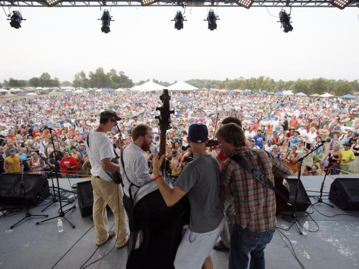 Live bluegrass music performance during ROMP festival in Owensboro, Kentucky