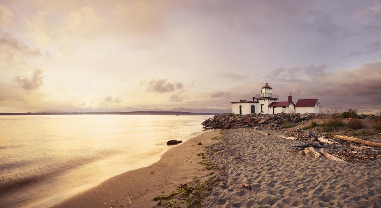 Dusk at Discovery Park