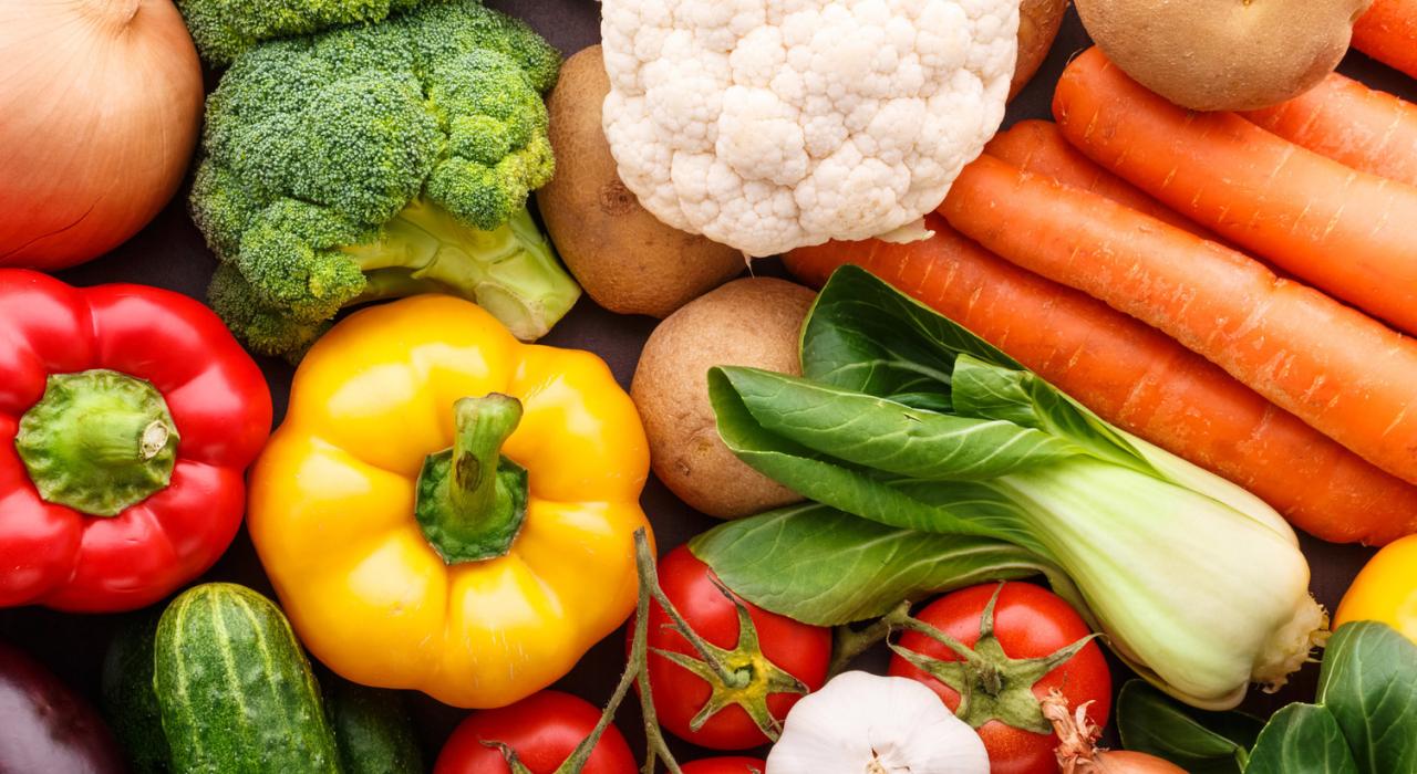 Find an array of fresh vegetables at farmers markets in the northeast USA