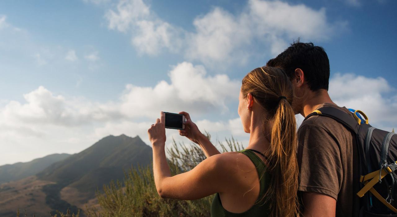 Hiking in the rolling hills for spectacular views 
