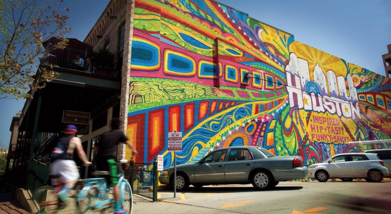 塗鴉藝術家 Gonzo247 在集市廣場公園創作的壁畫