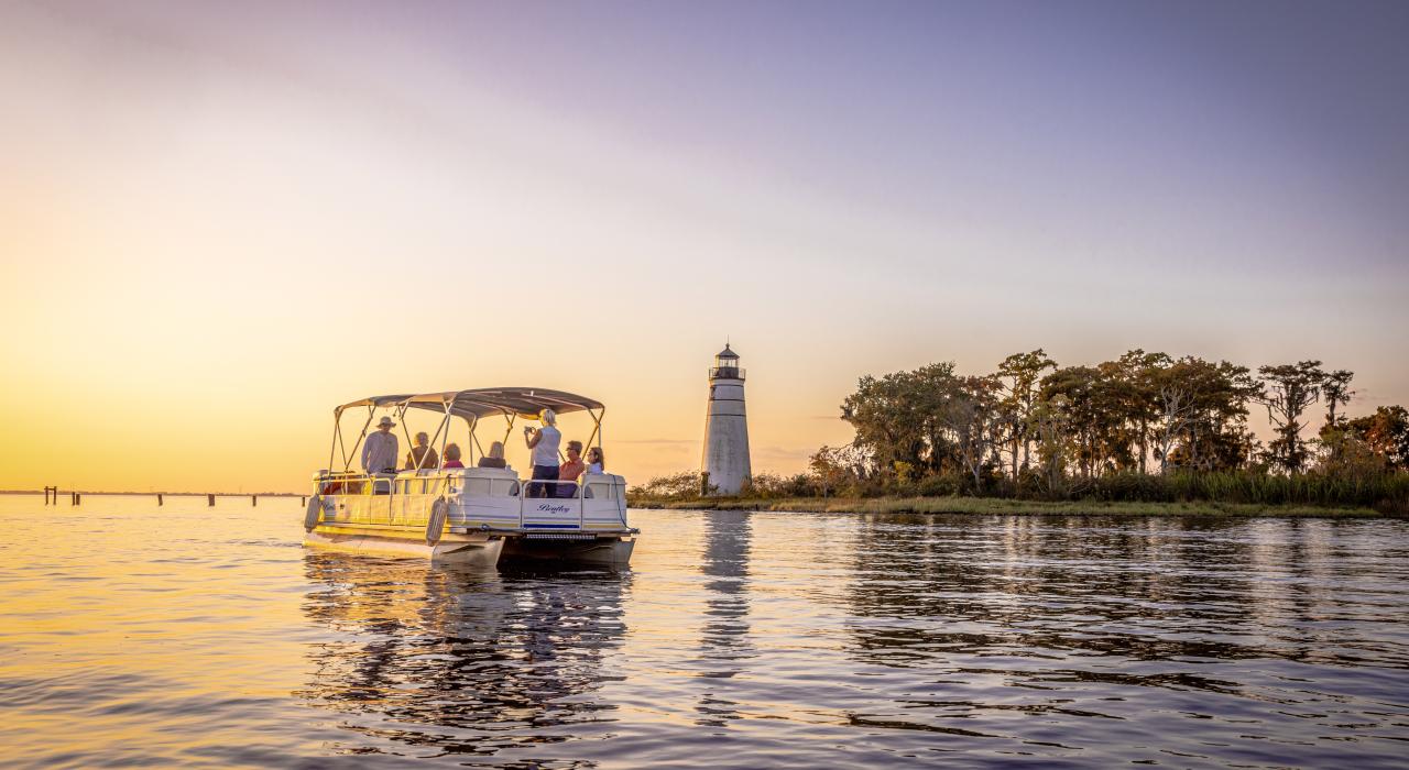 Cruising down the Tchefuncte River with Louisiana Tours and Adventures