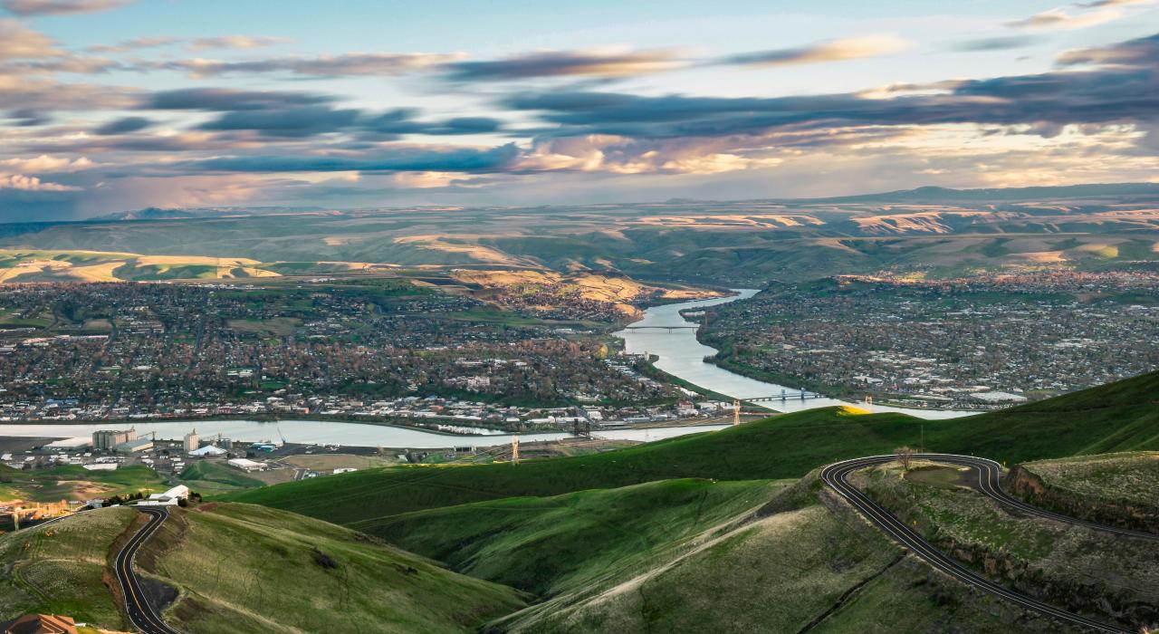 An aerial view of Snake River winding through Lewis Clark Valley 